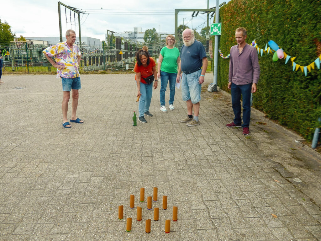 Mölkky  Spieler beim Betriebsfest der Tagesstätte Nord